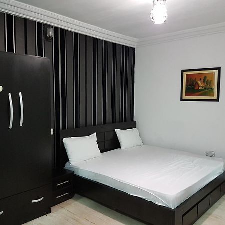 Rock Towers Apartments Абуджа Екстериор снимка